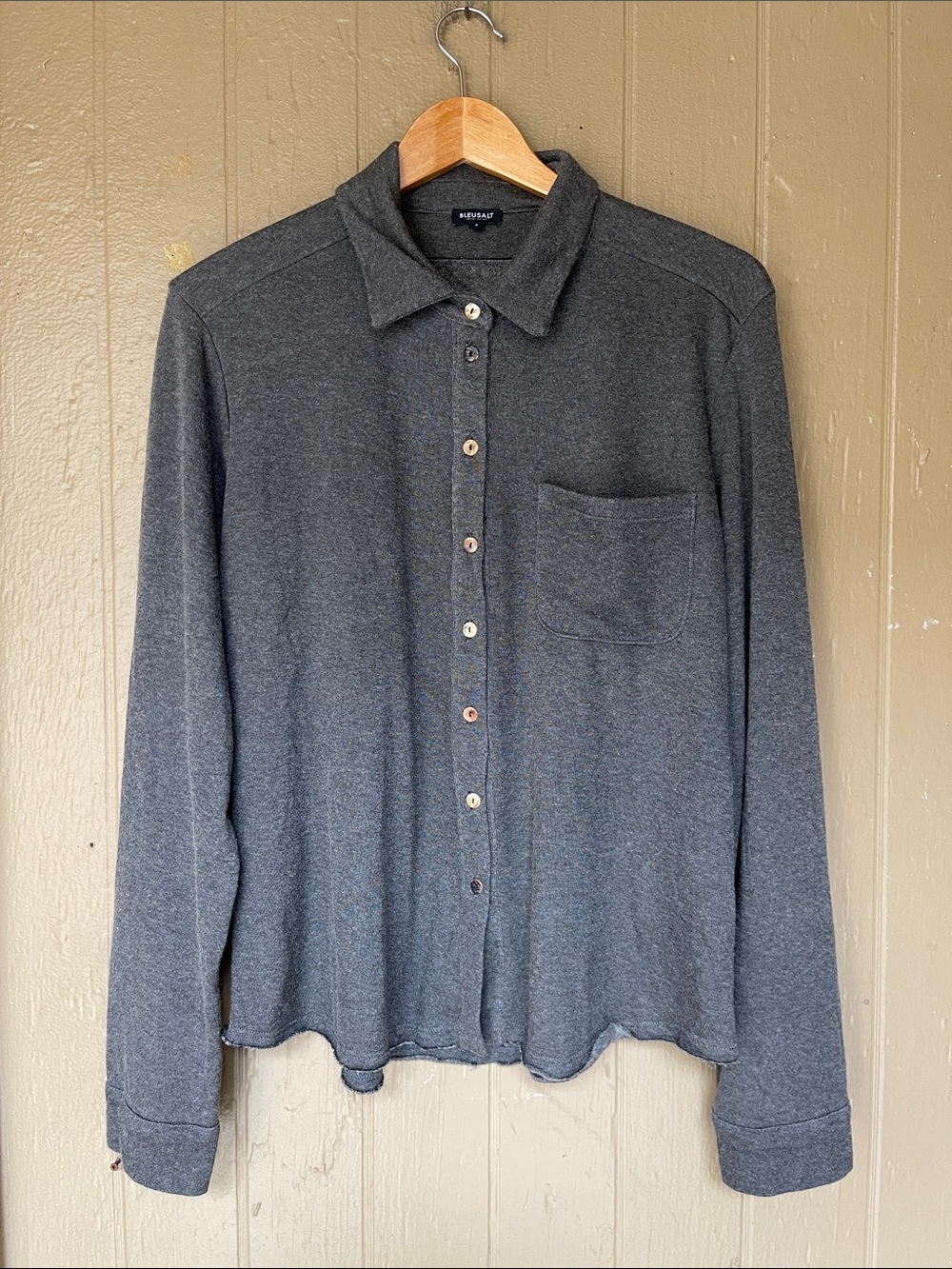 Bleusalt Charcoal Gray Long-Sleeve Button-Up Shirt Size 3